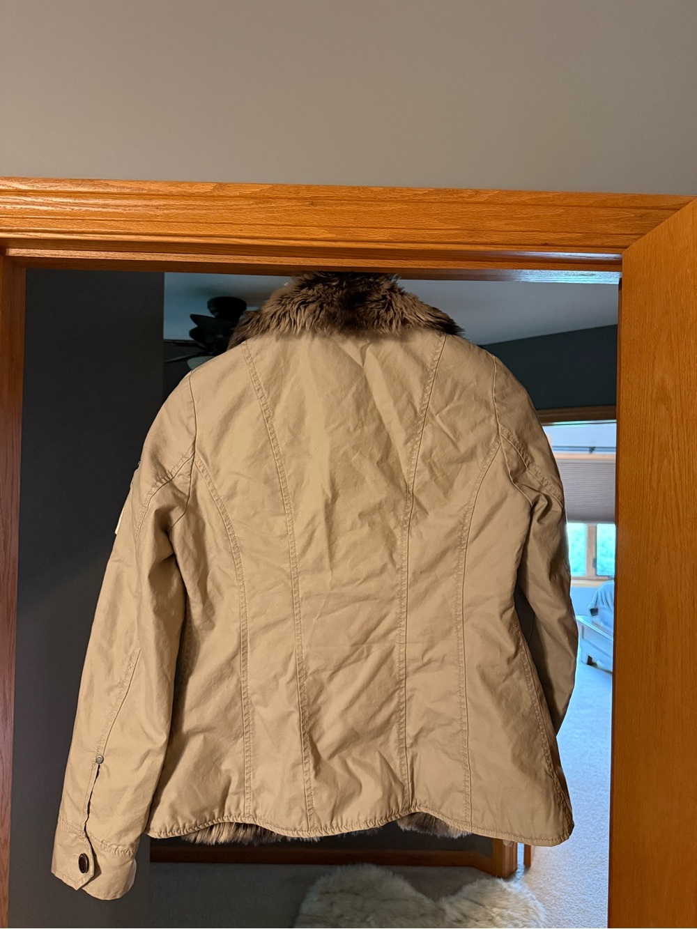 Jacket - Picture 4 of 4
